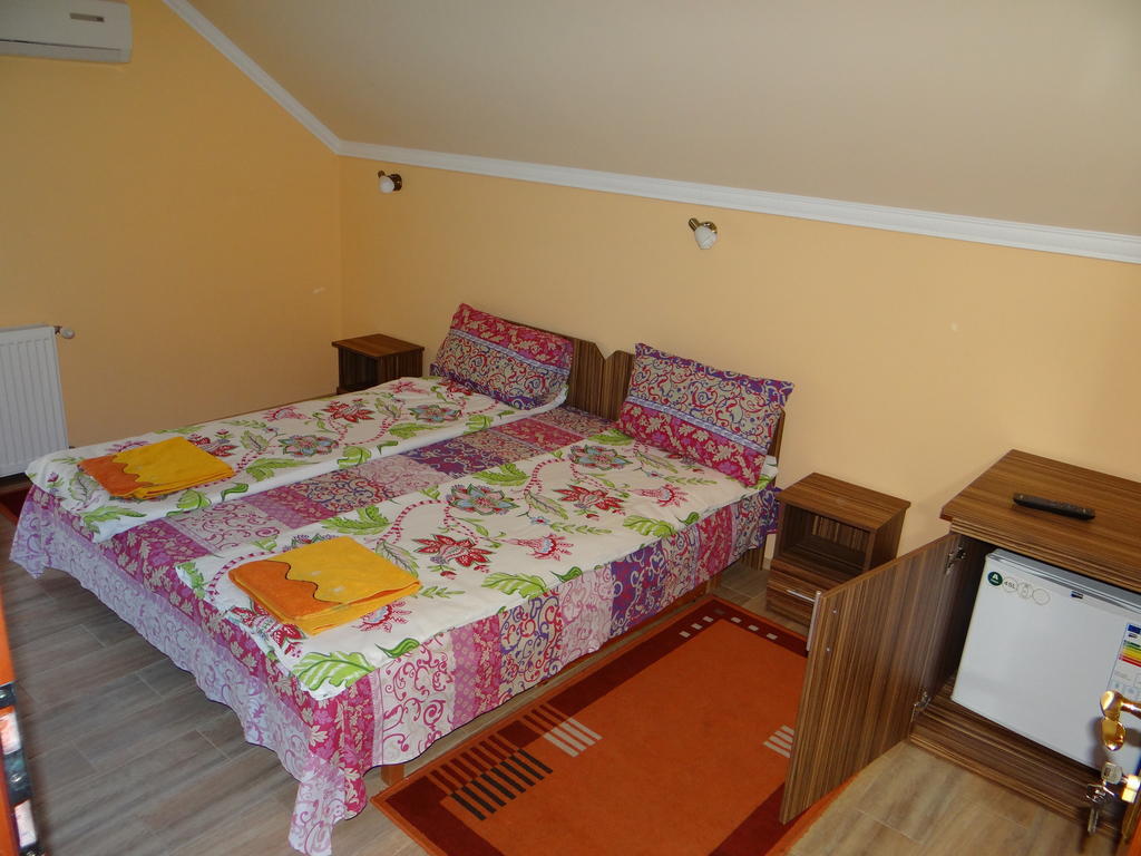 Marinica Apartman Hajduszoboszlo Quarto foto